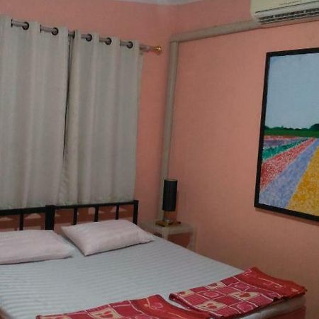 Hotel The Kong à Bangkok Extérieur photo